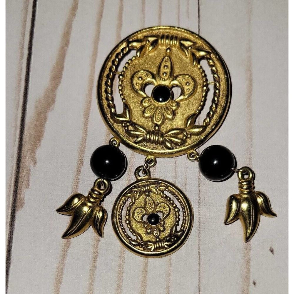 VTG Beautiful Fleur de Lis Brooch Brass Victorian Style Round Black Bead Dangle